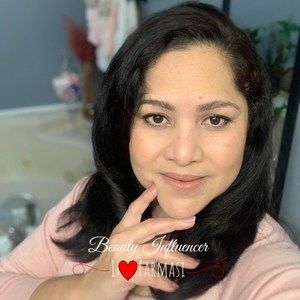 Meet your Posher, Lucy